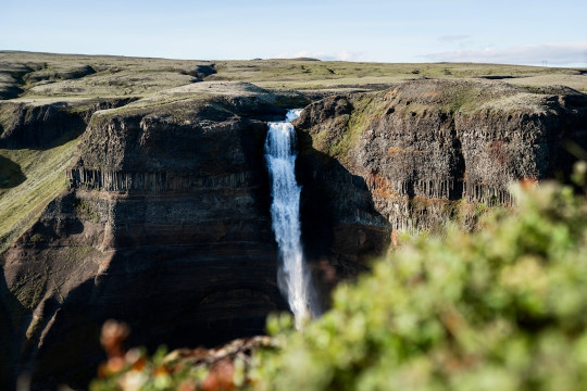 A view of a waterfall from a high point of view